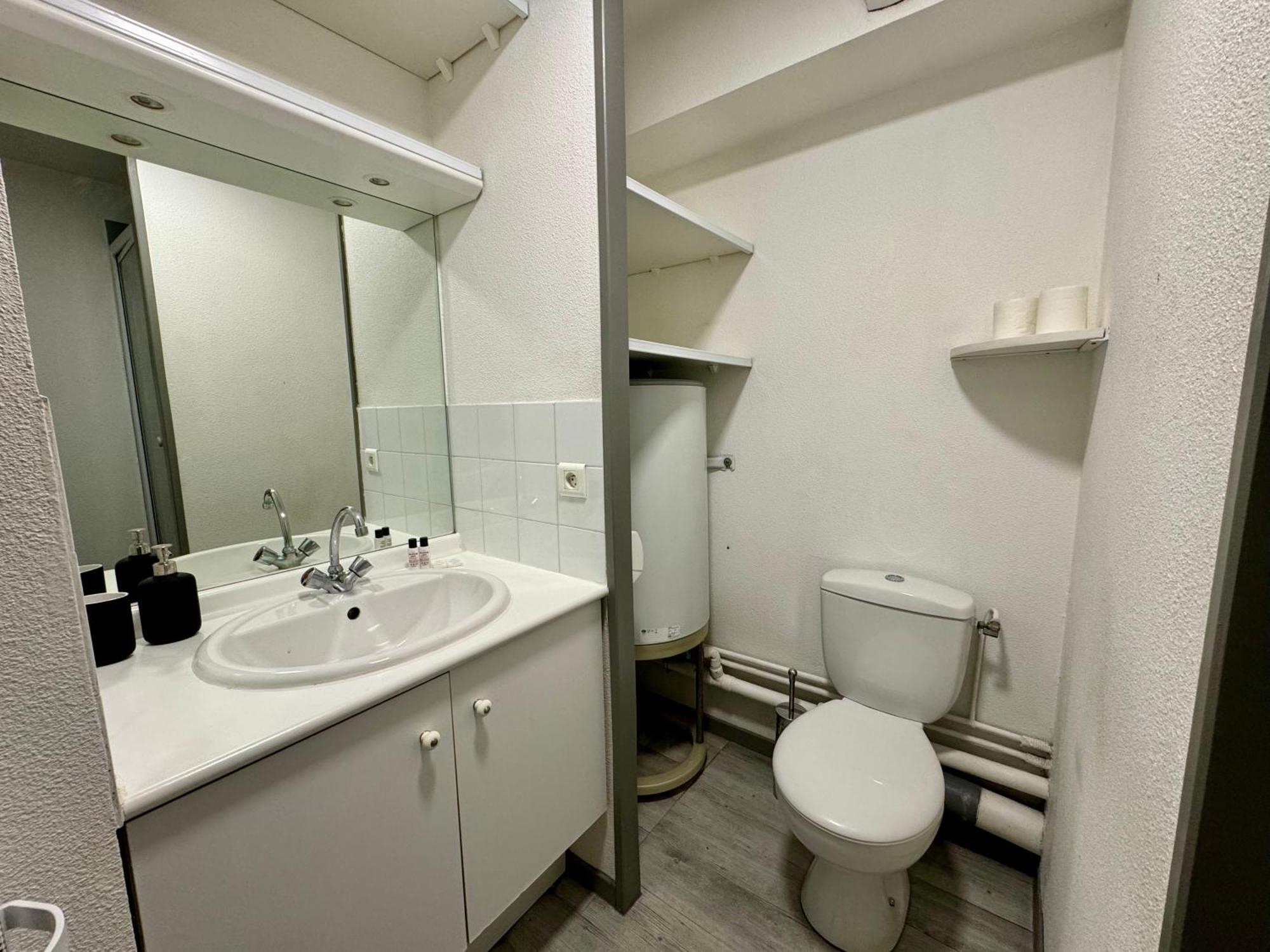 Suite Baya Lyon Exterior photo